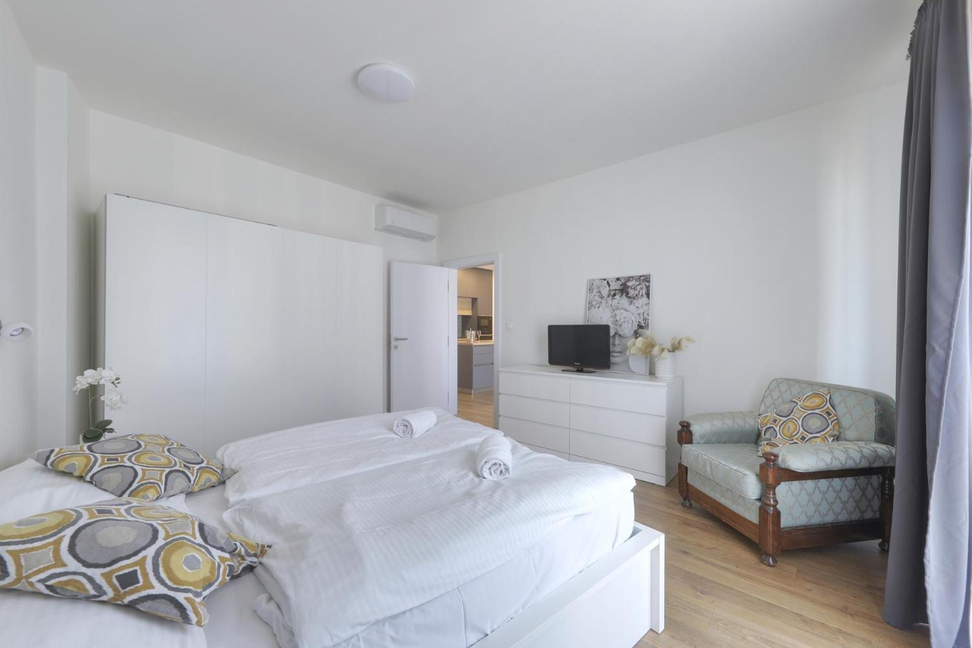 Shon Apartment Old Town Bratislava Eksteriør bilde